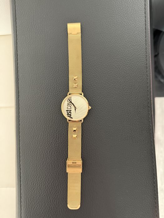 Часовник just Cavalli
