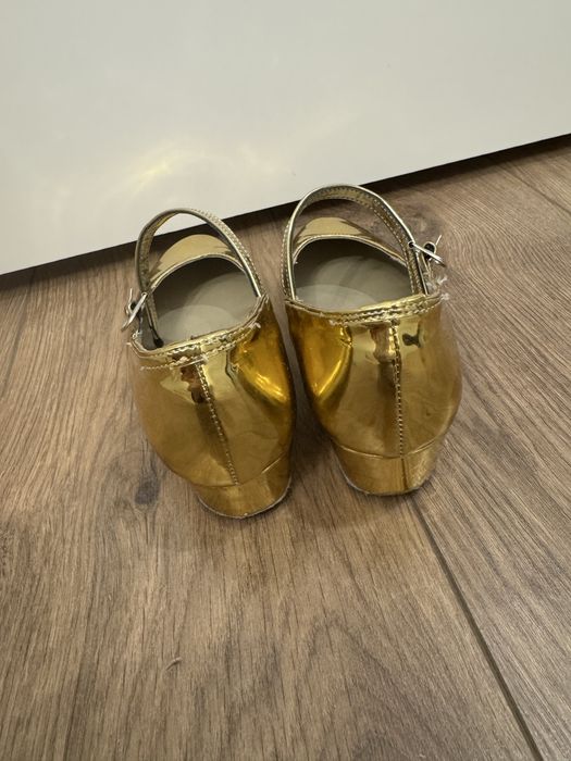 Туфли для танцев