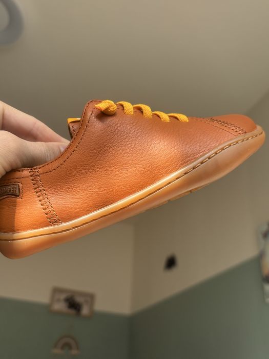 Нови кожени Camper Peu