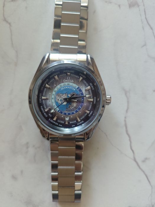 Продам часы omega