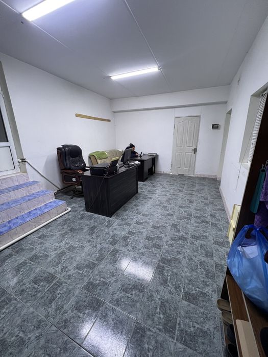 Yuqori chirchiq joy sotiladi