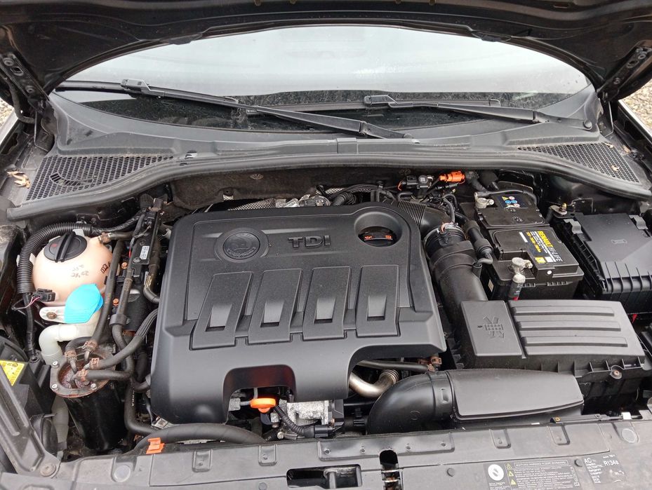 Vand SKODA YETI 2013   4X4  CASH sau RATE