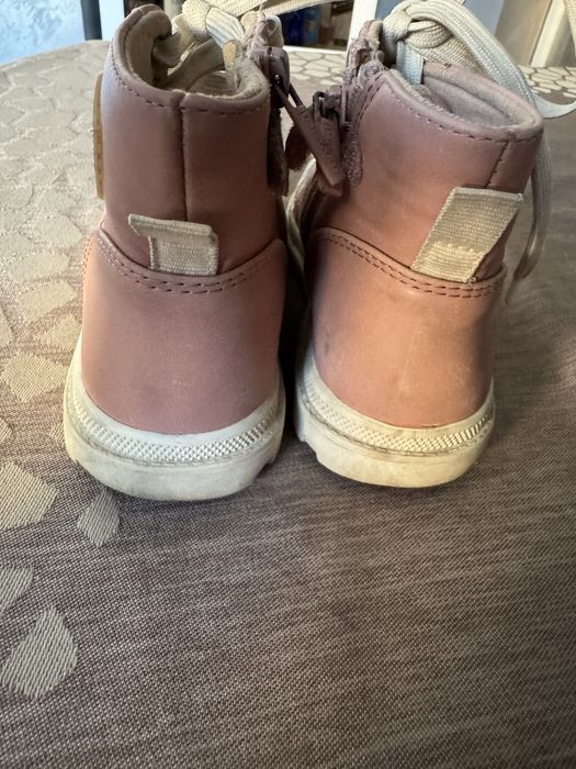 Ботички    Mayoral