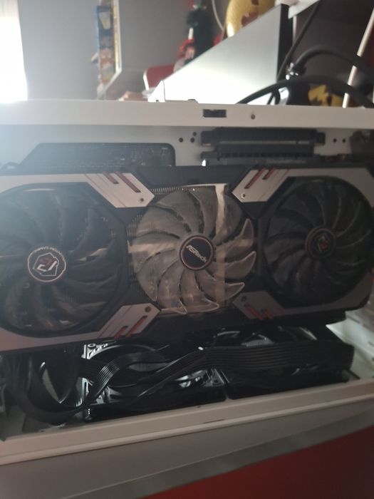 Видеокарта amd radeon RX 6950 XT