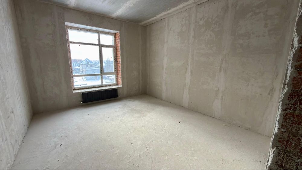 Продаеться евро-4 комнатная квартира