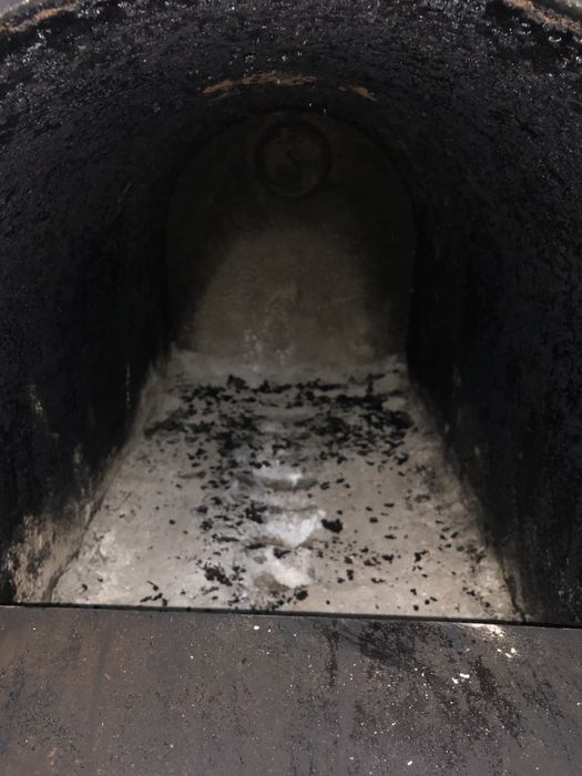 Vând centrală pe lemne