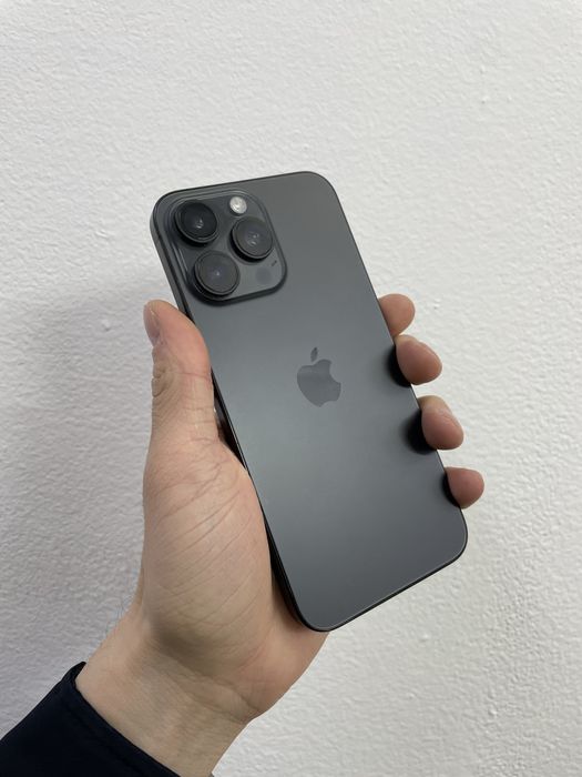 Продам 15 про макс 256