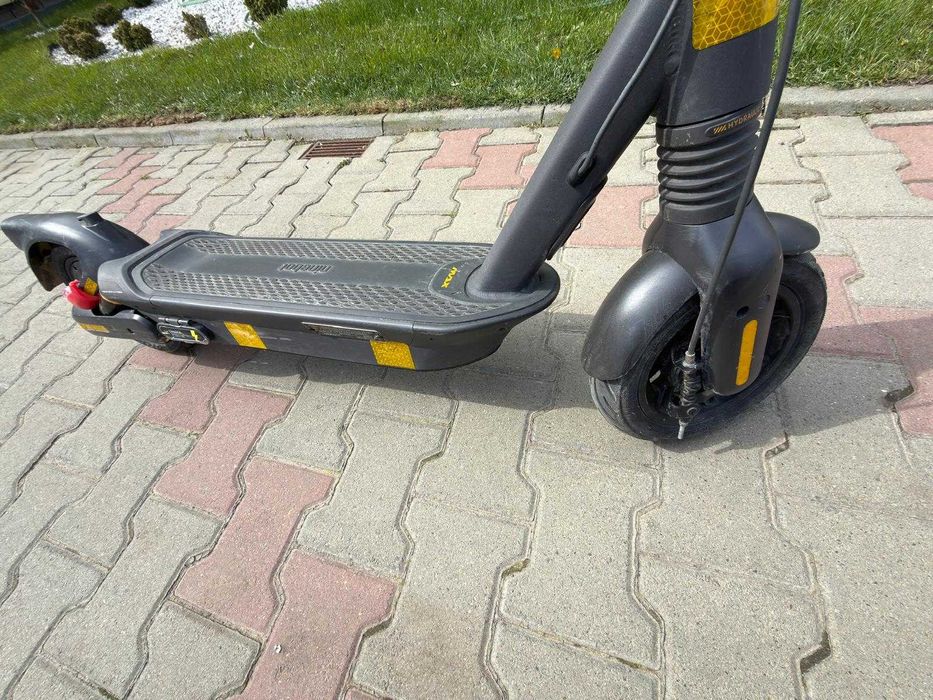 Trotineta electrica Ninebot Max G2