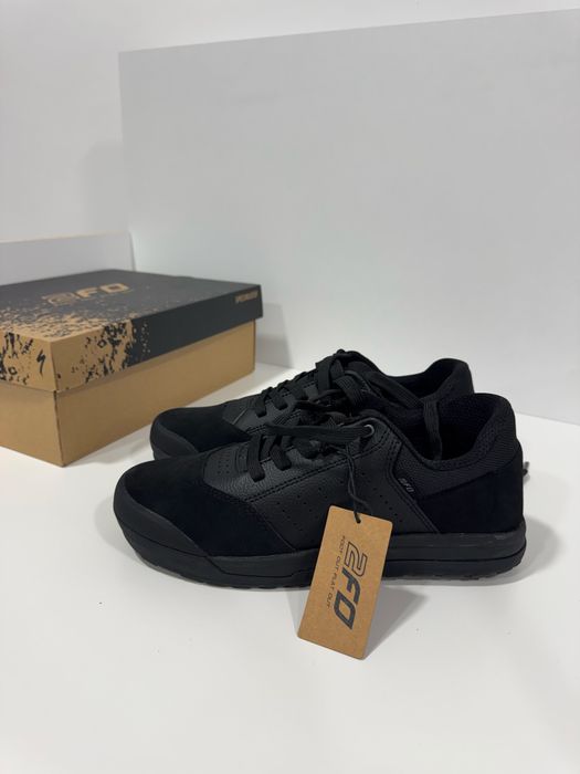 Обувки за колоездене Specialized 2FO Roost Flat