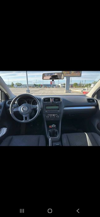 Vand golf 6-2010 180000km, 14benzina,manuala