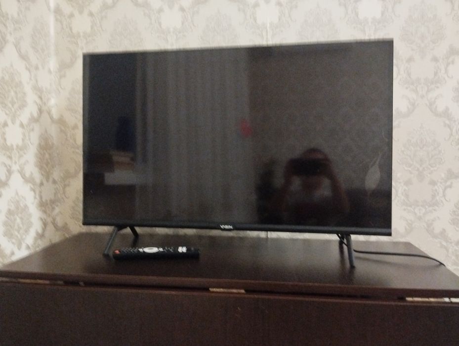 Yasin, Телевизор