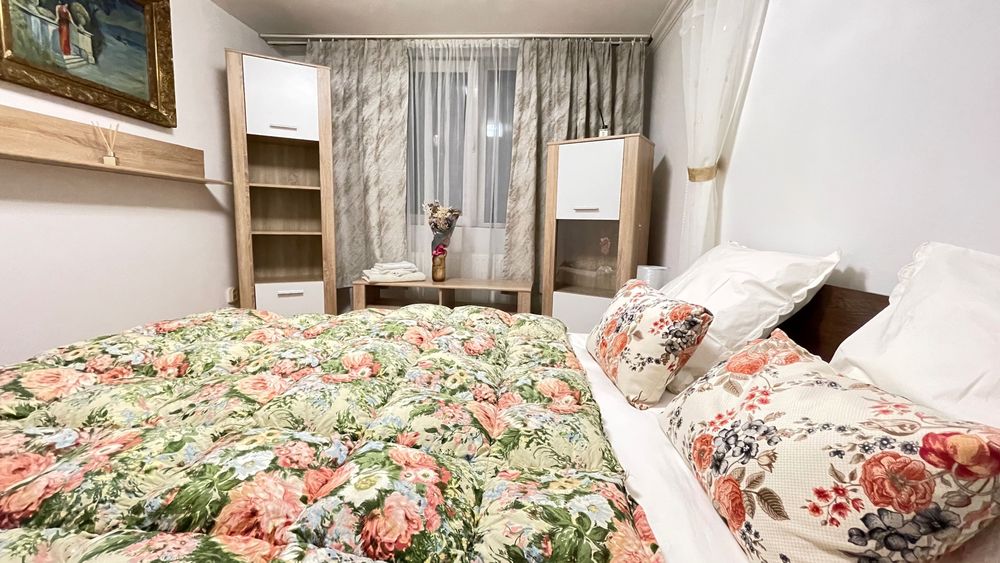 4 camere | 3 dormitoare, 2 băi, living, bucatarie, Revus Iris