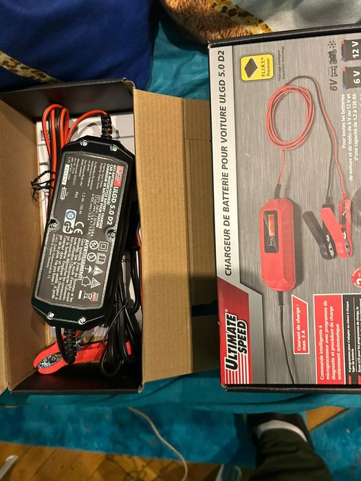 Redresor auto nou