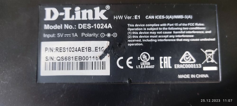 Коммутатор D-Link DES-1024A/E1B (24