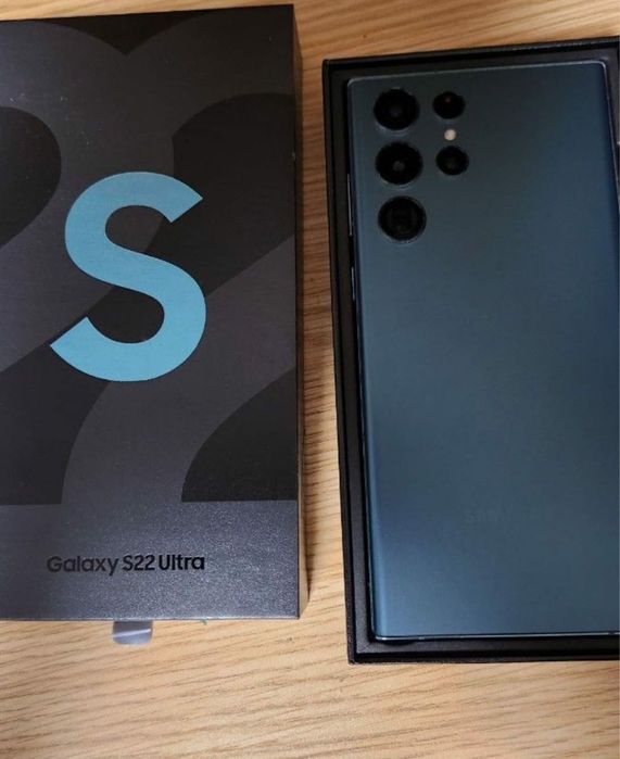 Продаётся Samsyng S22Ultra