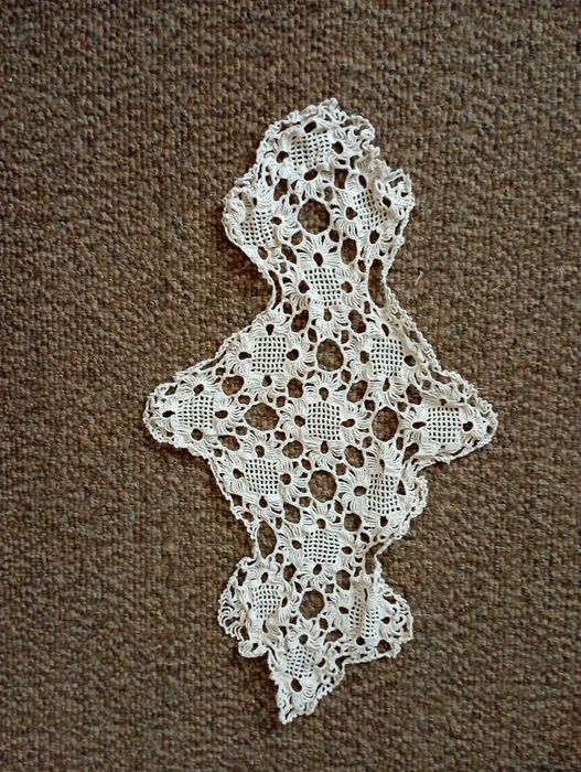 Ръчно плетени покривки на една кука