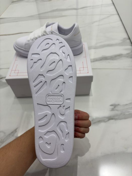 Alexander Mcqueen white 41