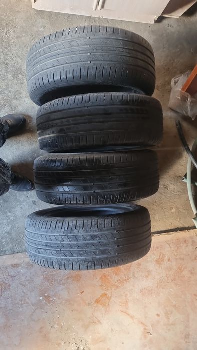 Шины R17 ,4 штук летние