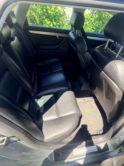 Vând Audi A4 turbo 200cp.
