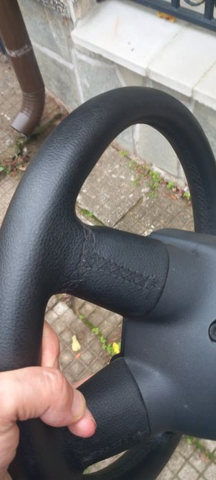 Автомобилен волан