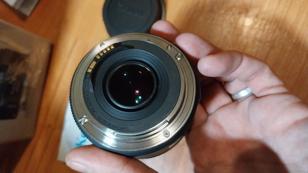 Obiective Canon 50mm f 1.8 STM si 100-300mm 4 5-5.6 USM