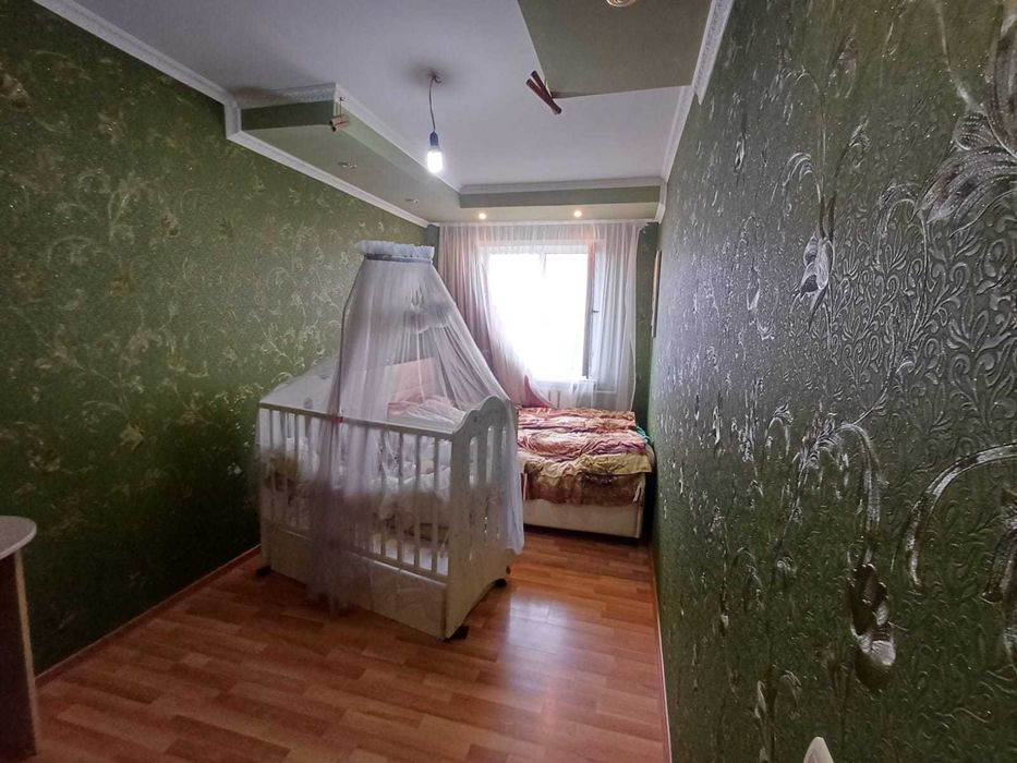 Продам 2-х ком. квартиру Ауэзова 2