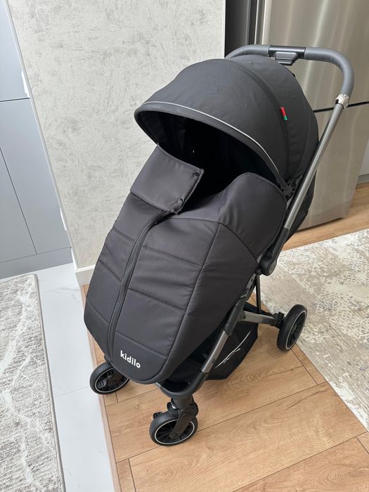 Коляска kidilo  новый