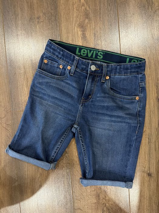 Pantalon scurt de blug, levis , marimea 10 ani, 140 cm