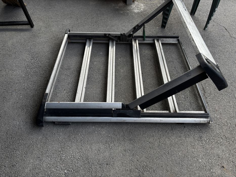 Багажник. Toyota ipsum original