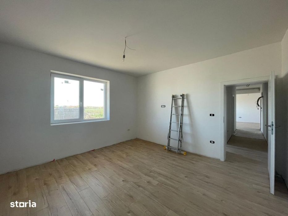 Apartament 3 camere + curte - Calea Urseni