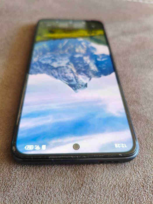 Телефон Xiaomi Redmi Note 10s