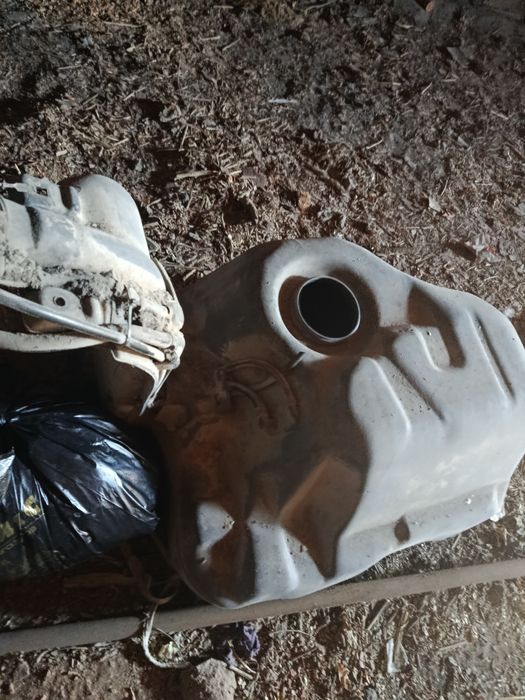 бампер иторпеда бензобак на фольцваге