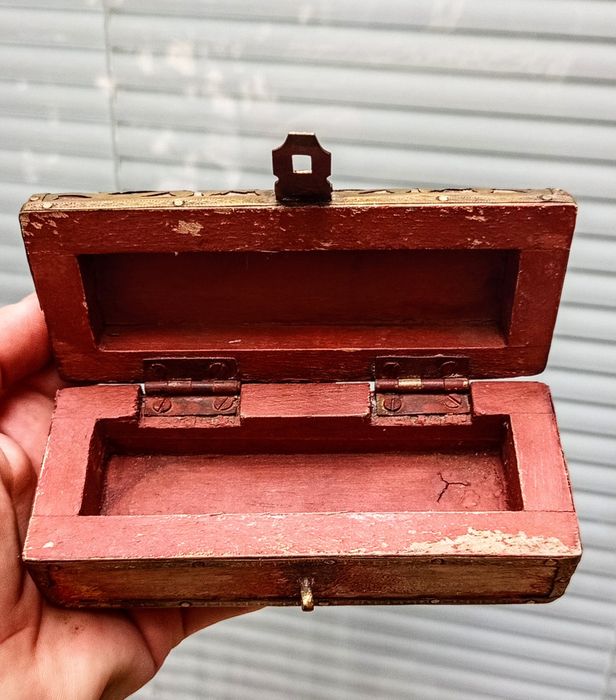 Cutie bijuterii bronz India