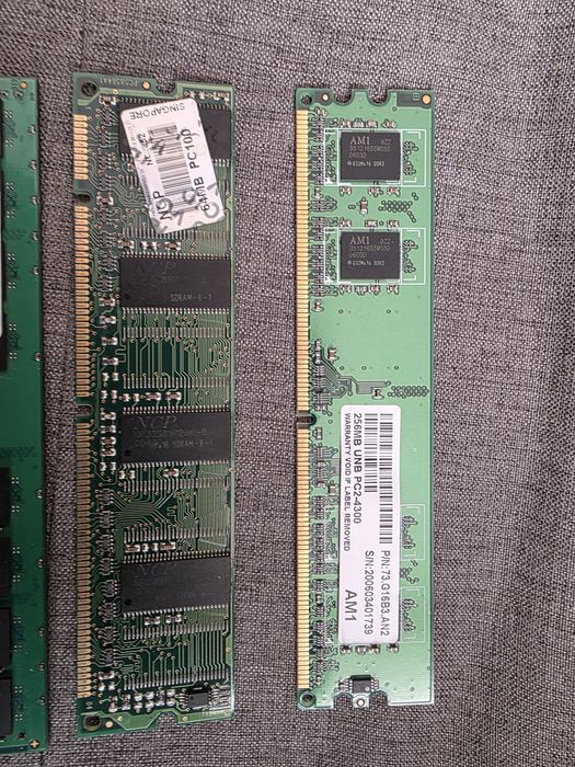 Оперативная память DDR2 / SDRAM PC100 — 4 планки