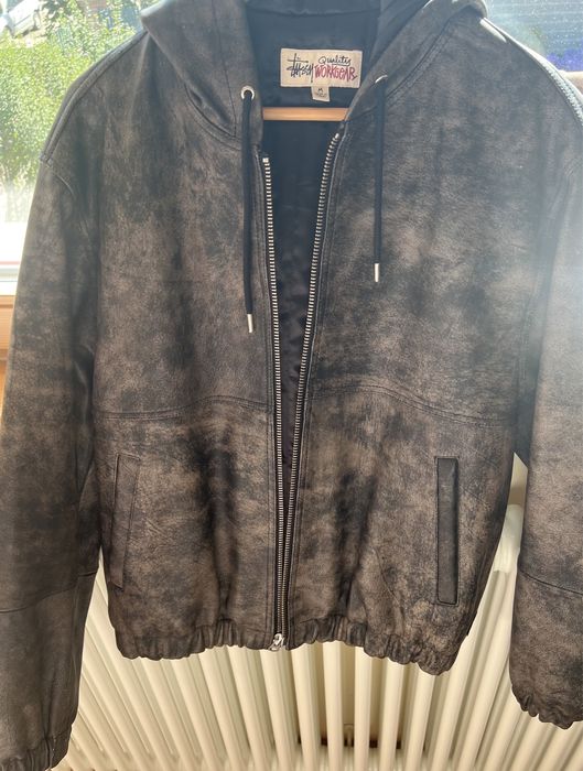 Vand geaca Stussy din piele naturala