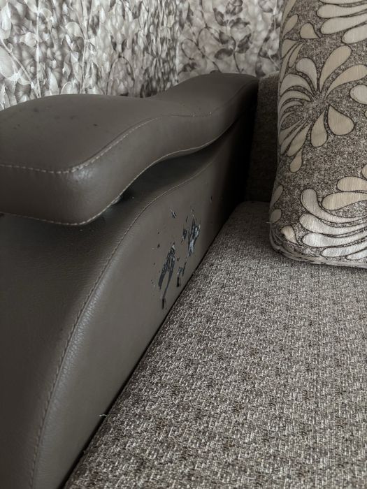 Комплект мягкой мебели