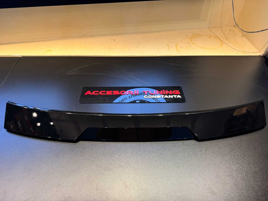 Eleron Luneta - Skoda Octavia 3 Negru Lucios