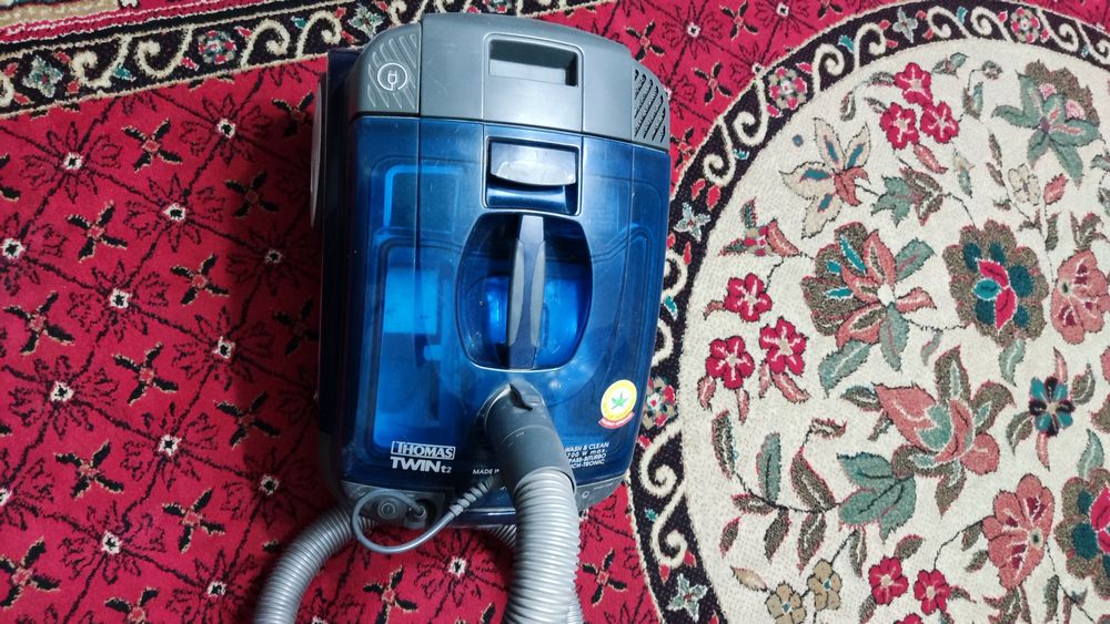 Продается пылесос Германия