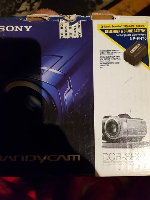 Продам видеокамеру Sony DCR-SR85E