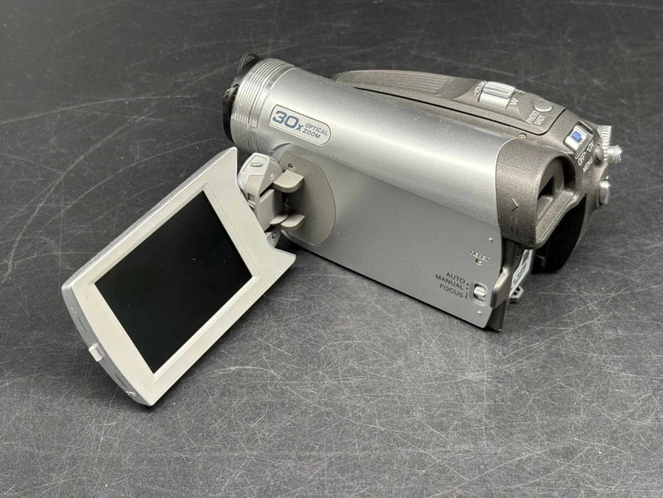 Cameră Video MiniDV Panasonic NV-GS24  Zoom 24x  Ideală Digitalizare / Vintage