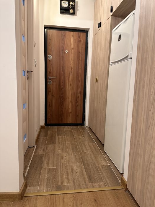 - Garsoniera de inchiriat -