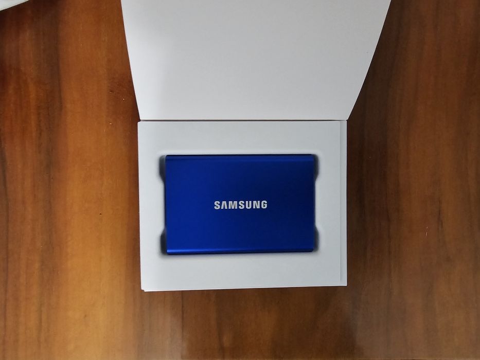 Samsung Portable SSD T7 – 2TB – USB-C – până la 1050 MB/s