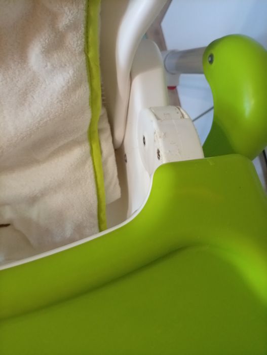 Срочно продам стул для кормления