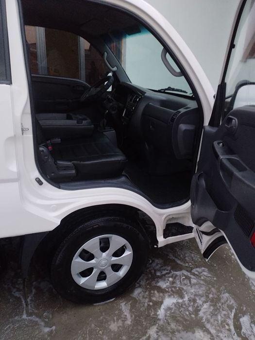 Киа бонго 2011 йил