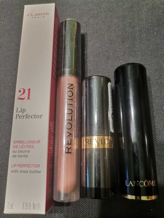 Оригинална декоративна козметика