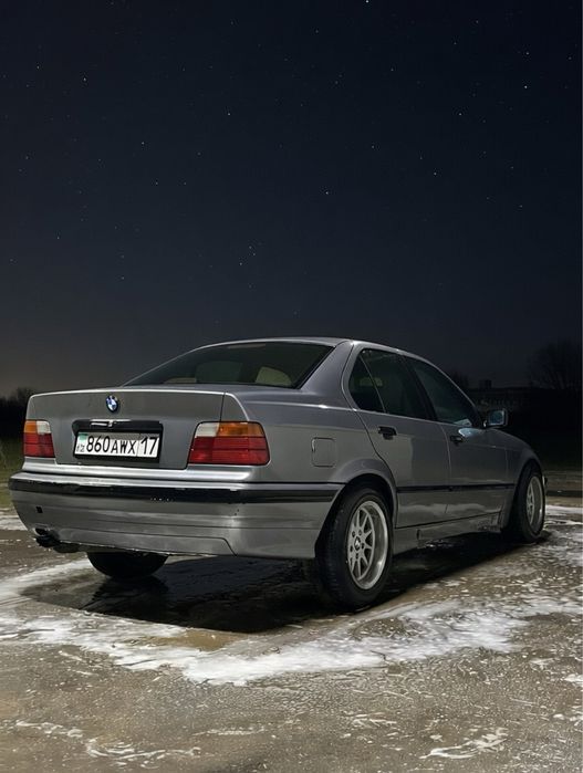 BMW E36 1991 M50B25 МКПП