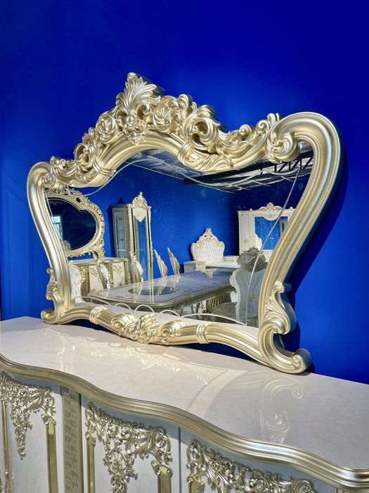 витрина и комод. камод . пенал. vitrina . komod. kamod . мебель. mebl