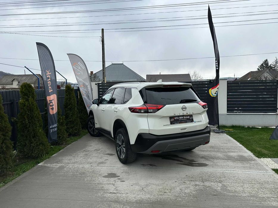NISSAN X-TRAIL benzina hybrid 4X4 rate garantie de producator TVA  Inclus siDEDUCTIBIL