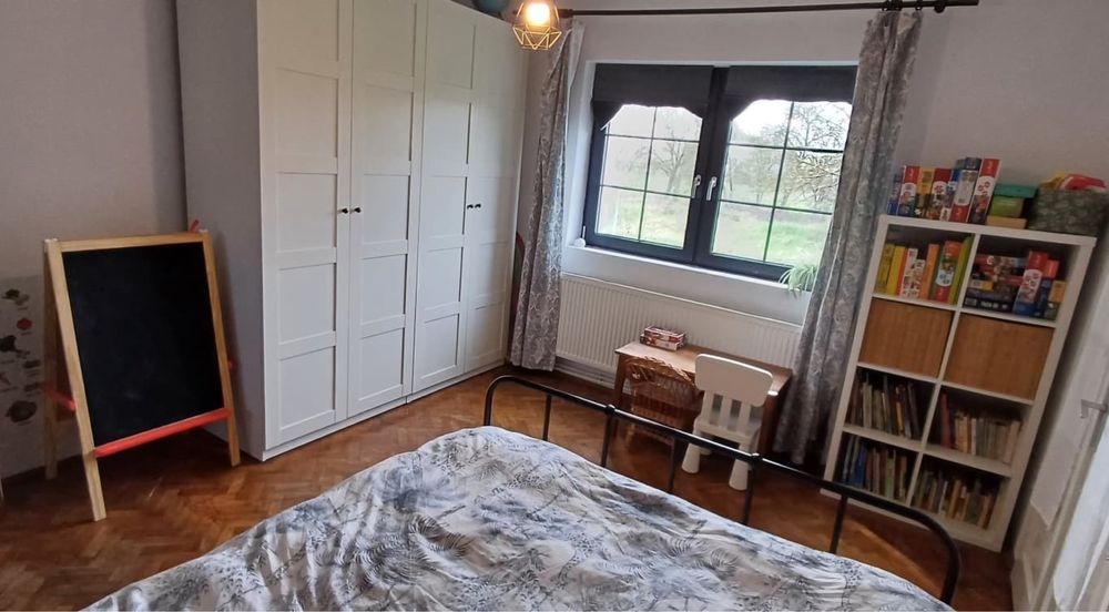 Vând casă+teren cu AC+ drum servitute-1737 mp