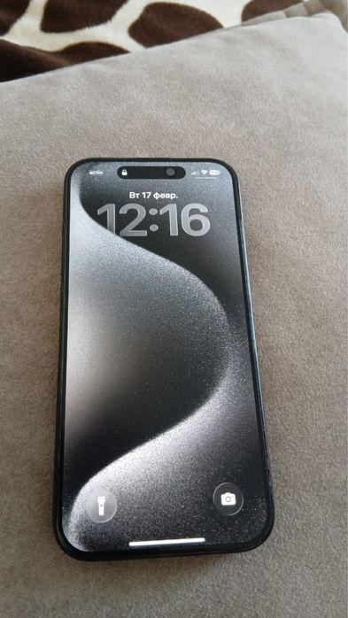 Продаи Айфон 15 про блек титан 128г